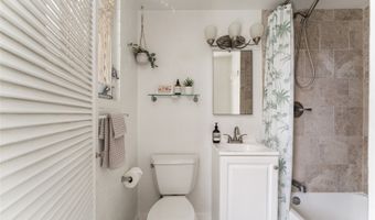 1020 Green St 208, Honolulu, HI 96822