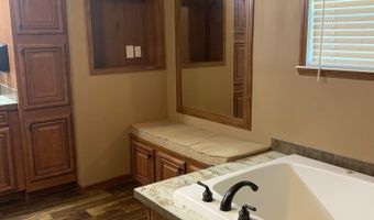 21651 Holt Rd, Athens, AL 35613