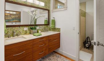 1858 Laurel Rd, Oceanside, CA 92054