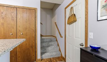 6458 158th St W 361, Apple Valley, MN 55124