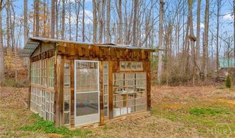 928 Hawkins Rd, Homer, GA 30547
