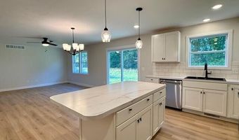 3212 Signal Point Dr, Allegan, MI 49010