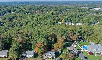 29 Fox Hill Rd, Billerica, MA 01821