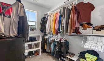1056 W PAINTED HORSE Ln, Bluffdale, UT 84065