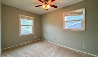 4014 Toronto St, Ames, IA 50014