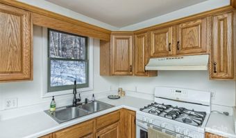 183 Stoney Fork Rd, Barnardsville, NC 28709