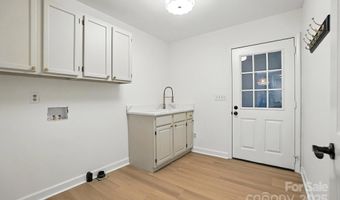 6542 Cross Field Ln, Charlotte, NC 28226