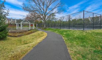6645 MEDINAH Ln, Alexandria, VA 22312