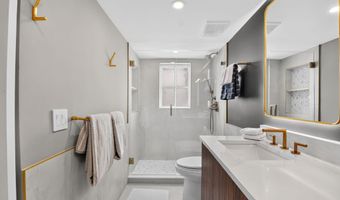 300 John F Kennedy Dr Ph8, Atlantis, FL 33462