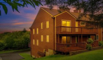 25 Florence Rd 84, Branford, CT 06405