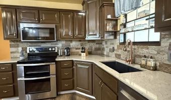 1007 Carnation Aly, Carlsbad, NM 88220