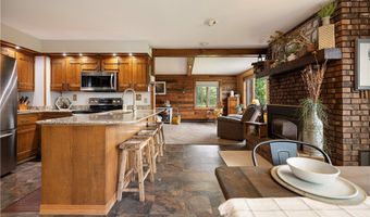 S1572 State Road 37, Alma, WI 54610