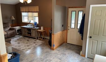 2 Timberwolf Dr, Cumberland, RI 02864