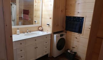1070 Manchester Rd, Belgrade, ME 04917