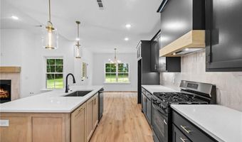 4 Argyll Cir, Bella Vista, AR 72715