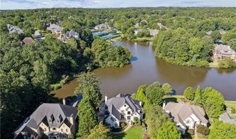 675 FALLS LAKE Dr, Alpharetta, GA 30022