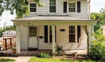 1134 Atchison St, Atchison, KS 66002