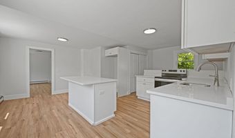 282 Parker Rd, Barnstable, MA 02668