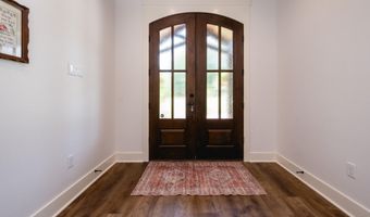 4032 Eagle Valley Dr, Benton, AR 72019