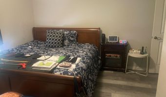 904 W Hemlock St, Andrews, SC 29510