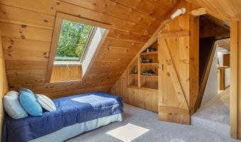 30 Riverside Dr, Ashland, NH 03217