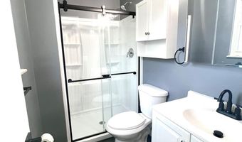 5165 Dundas Dr, Delhi, OH 45238