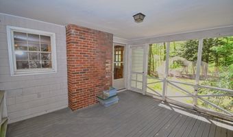 4 Applecrest Rd, Andover, MA 01810