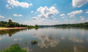 4559 Collins Ave, Acworth, GA 30101