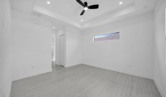 3539 NE 14th Pl, Cape Coral, FL 33909