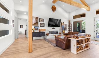 1295 E Cedar Dr, Apple Valley, UT 84737