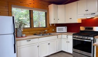 33 N Skinner Rd, Allenspark, CO 80510