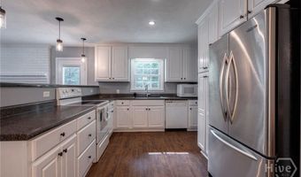 5311 Highway 106 S, Hull, GA 30646