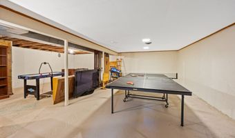 109 Country Club Rd, Avon, CT 06001