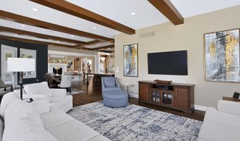 4025 Lochview Ct, Bargersville, IN 46106