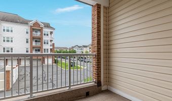 20610 HOPE SPRING Ter 205, Ashburn, VA 20147