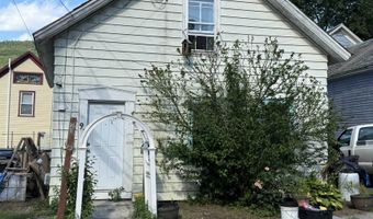 93 Clark St, Brattleboro, VT 05301