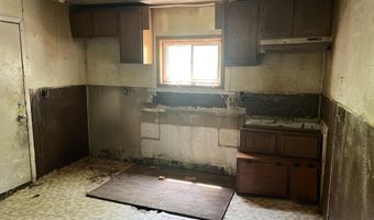 27620 C Dr N, Albion, MI 49224