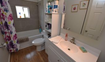 953 Robbins, Algonac, MI 48001