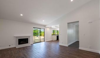 27555 Freetown Ln, Agoura Hills, CA 91301