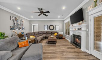 2922 Palamino Dr, Benton, AR 72015