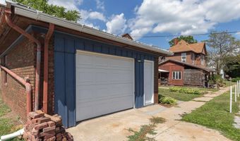 306 W 2ND St, Annawan, IL 61234