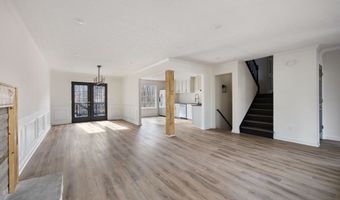 1029 Regency Dr, Acworth, GA 30102