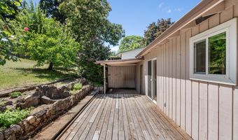 1556 Windsor St, Ashland, OR 97520