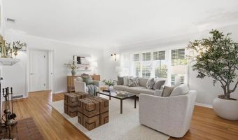 515 Alahmar St N, Alhambra, CA 91801