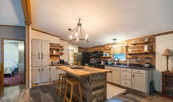 71 Kyle Ln, Auburn, ME 04210