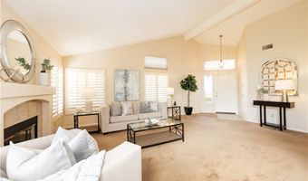 29585 Circle R Greens Dr, Escondido, CA 92026