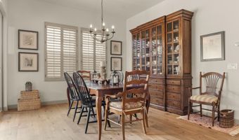 92 ALMARTE Dr, Carefree, AZ 85377