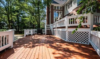 10571 Chatham Ct, Carmel, IN 46032
