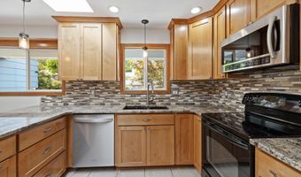 414 SW FRENWOOD Way, Beaverton, OR 97005