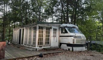 22 Paugus Cir, Rochester, NH 03839